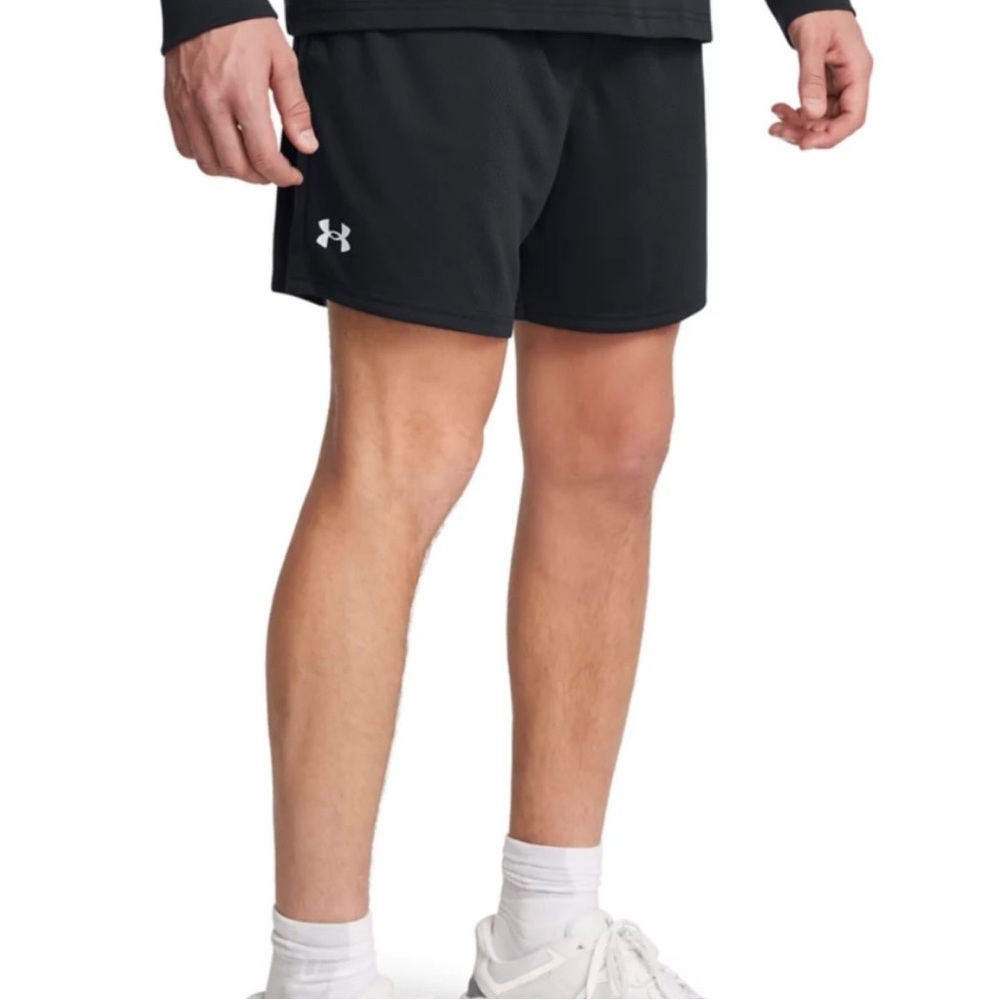 UNDER ARMOUR MENS MESH SHORTS